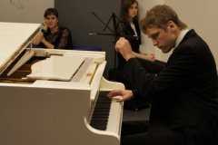 концерт "Звуки времени" в музее современного искусства "Эрарта", СПб, 2010